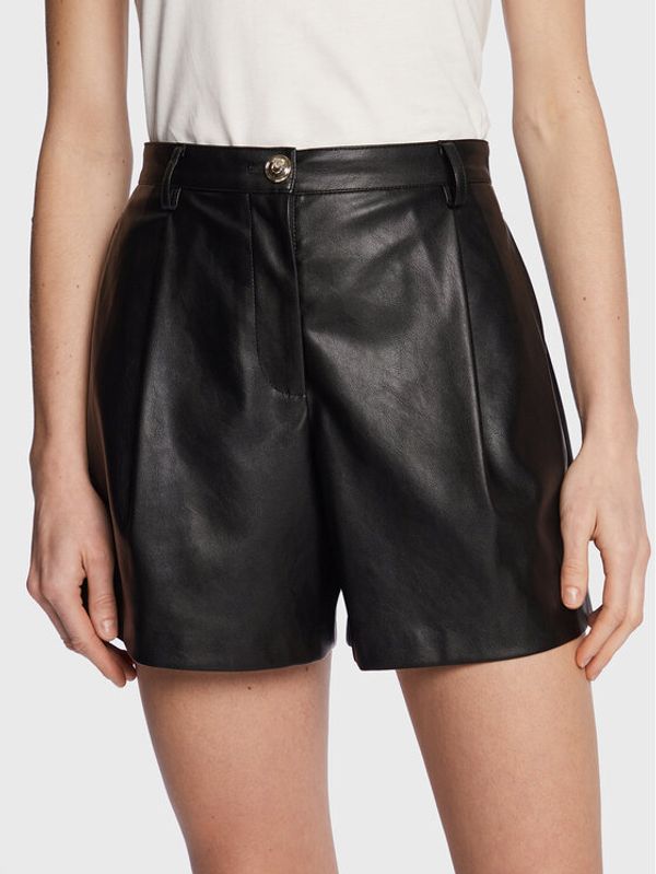 Pinko Pinko Шорти от имитация на кожа Sorridente 100958 7105 Черен Regular Fit
