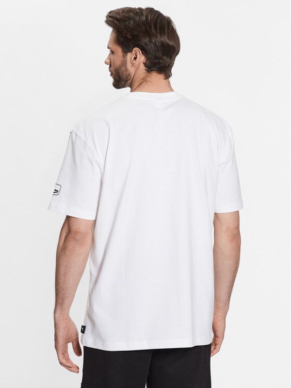 Puma Puma Тишърт Uptown Stick To It 539158 Бял Regular Fit