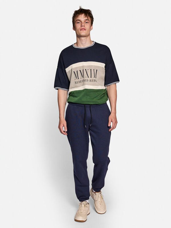 Redefined Rebel Redefined Rebel Тишърт 221038 Зелен Boxy Fit