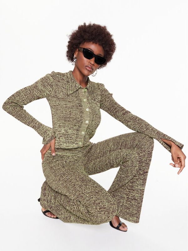 Remain Remain Плетени панталони Firm Rib Straight RM2102 Зелен Regular Fit