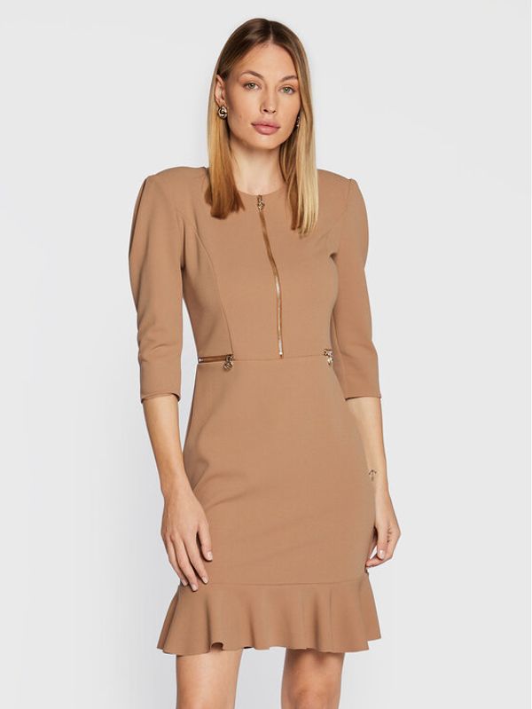 Rinascimento Rinascimento Коктейлна рокля CFC0111065003 Бежов Regular Fit