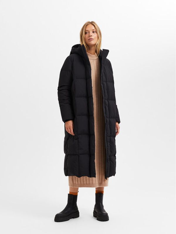 Selected Femme Selected Femme Пухено яке Nita 16085083 Черен Relaxed Fit