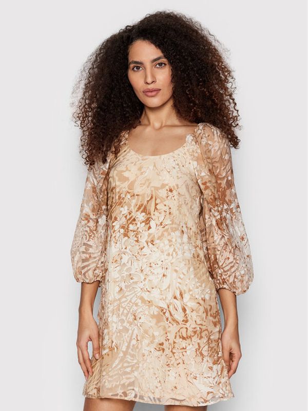 Sisley Sisley Коктейлна рокля 49O6LV00H Бежов Regular Fit