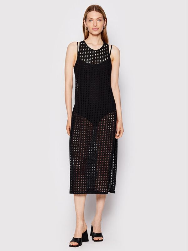 Sisley Sisley Плажна рокля 3HTALH009 Черен Regular Fit