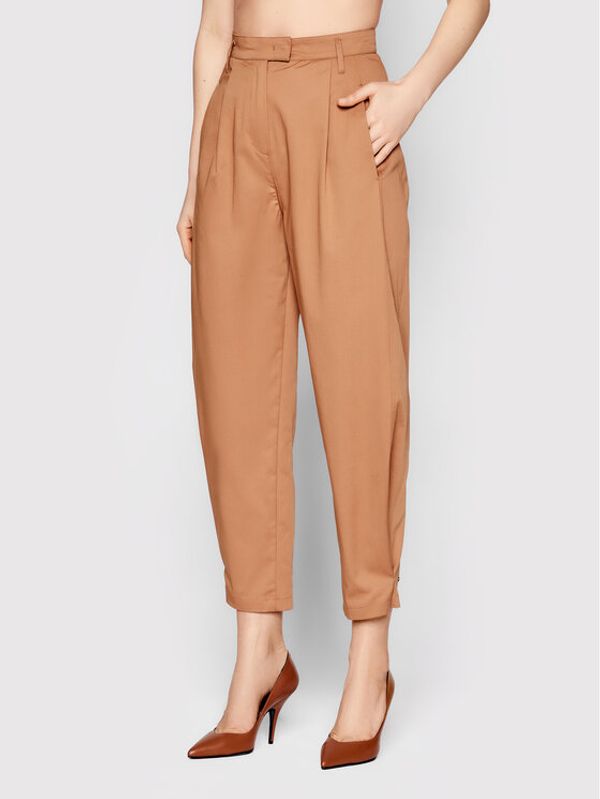 Sisley Sisley Текстилни панталони 4FETLF00B Кафяв Relaxed Fit