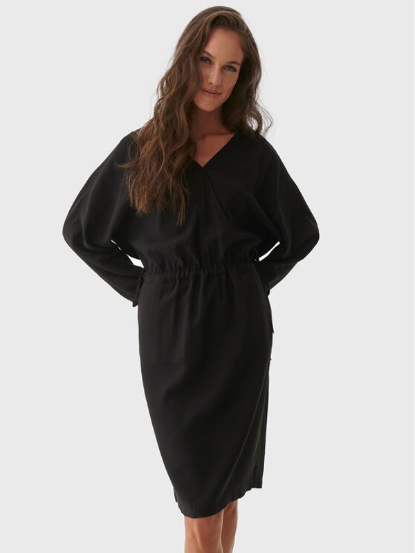 Tatuum Tatuum Ежедневна рокля Konti T2221.194 Черен Regular Fit