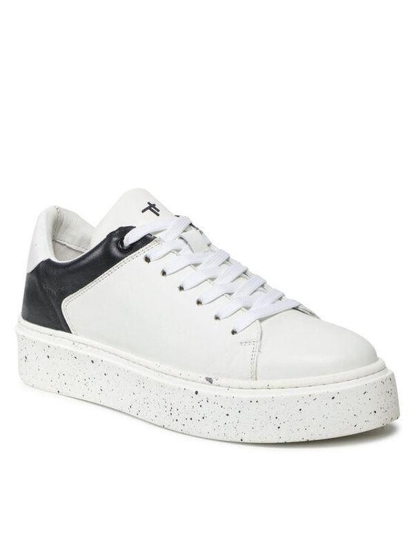 Togoshi Togoshi Сникърси WI16-CHANTAL-01 Бял