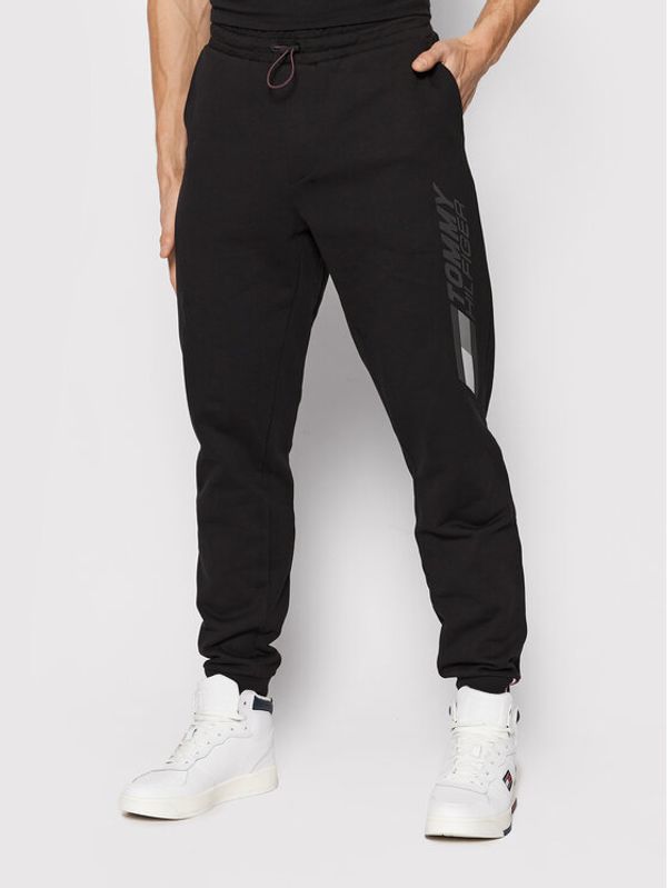 Tommy Hilfiger Tommy Hilfiger Долнище анцуг Seasonal Graphic MW0MW21264 Черен Regular Fit