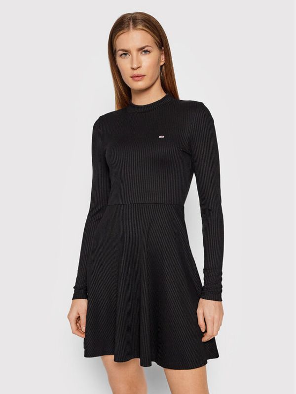 Tommy Jeans Tommy Jeans Ежедневна рокля Rib Fit And Flare DW0DW11240 Черен Slim Fit