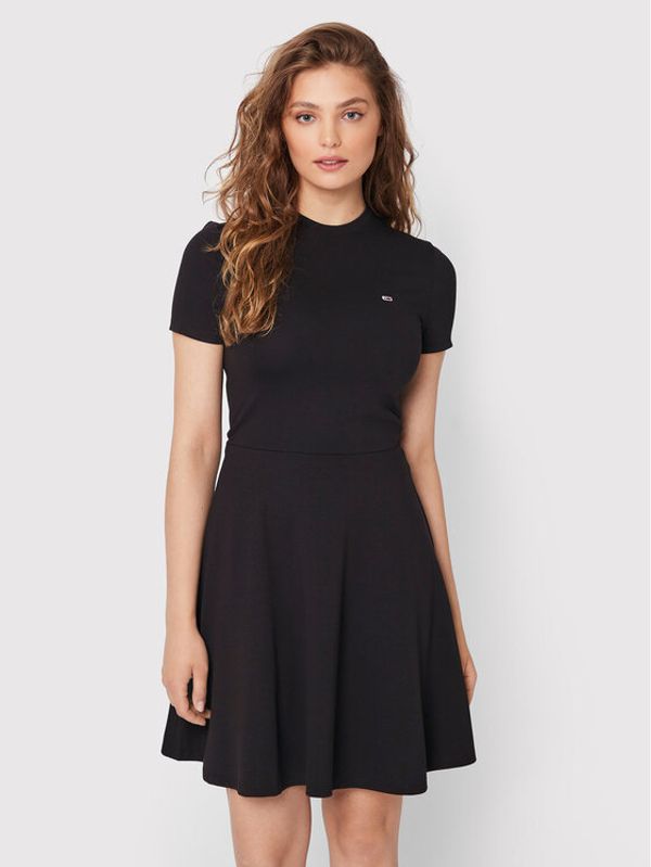 Tommy Jeans Tommy Jeans Ежедневна рокля Tie Back DW0DW12881 Черен Regular Fit