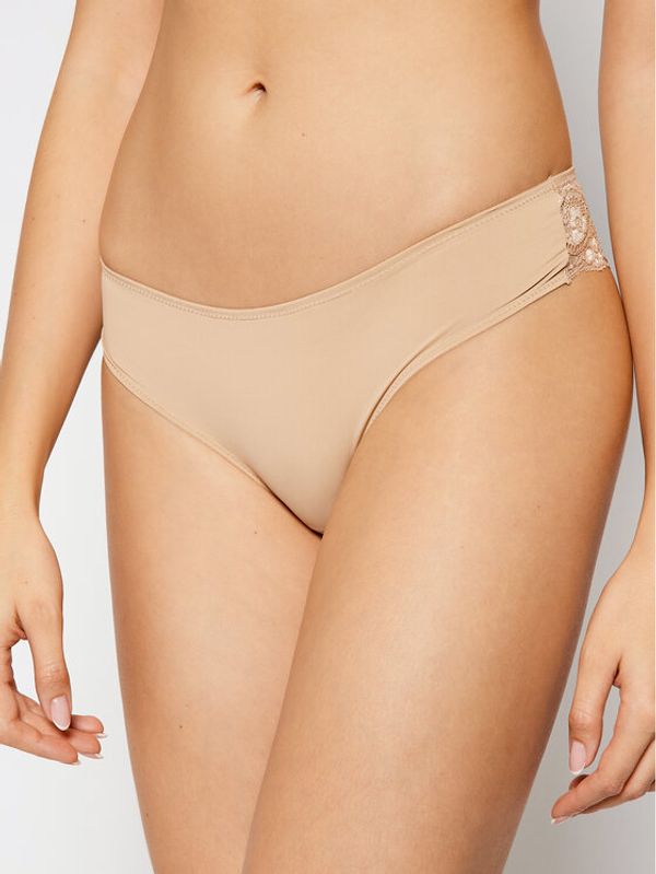 Triumph Triumph Дамски бикини тип бразилиана Lovely Micro 10182554 Бежов