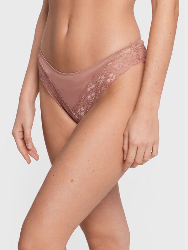 Triumph Triumph Класически дамски бикини Lovely Micro 10182556 Бежов