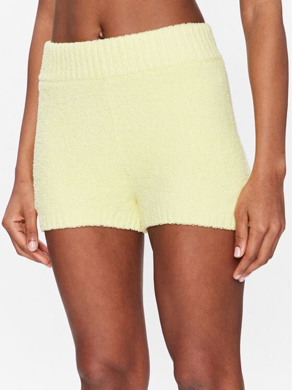 Ugg Ugg Спортни шорти Finola 1136874 Жълт Regular Fit