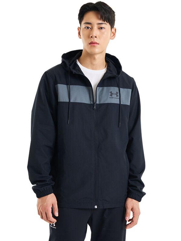 Under Armour Under Armour Преходно яке UA SPORTSTYLE WINDBREAKER 1361621 Черен Regular Fit