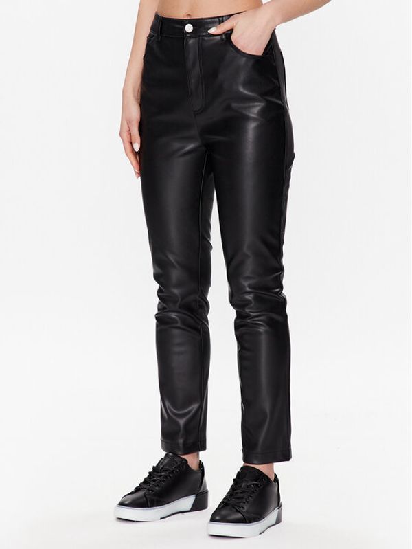 United Colors Of Benetton United Colors Of Benetton Панталони от имитация на кожа 4NVBDE015 Черен Slim Fit