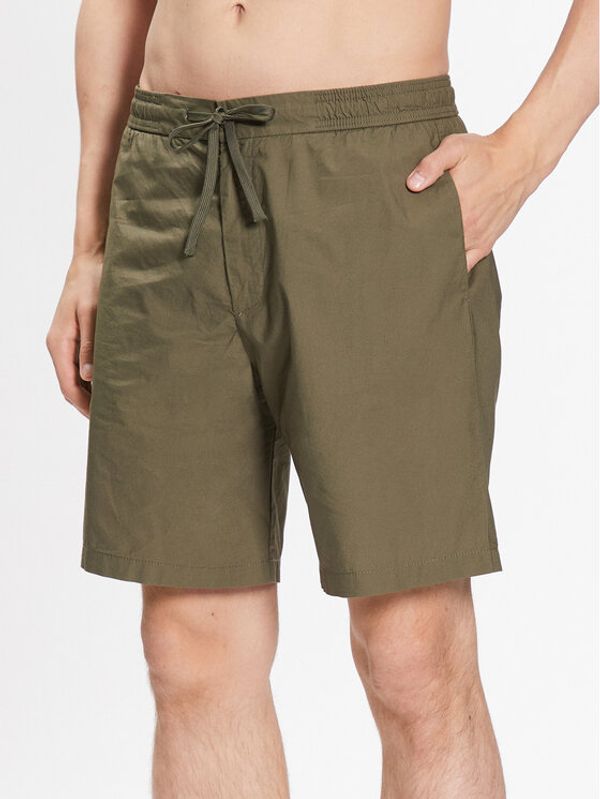 United Colors Of Benetton United Colors Of Benetton Шорти от плат 4PUKU900E Зелен Regular Fit