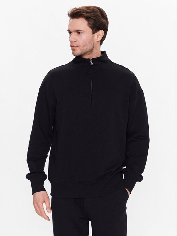 United Colors Of Benetton United Colors Of Benetton Суитшърт 3J68U104A Черен Regular Fit