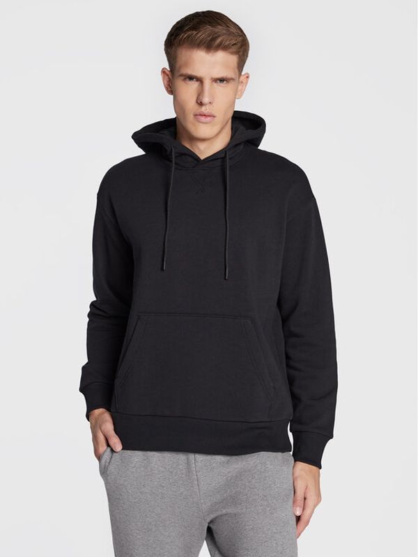 United Colors Of Benetton United Colors Of Benetton Суитшърт 3J73U200F Черен Regular Fit