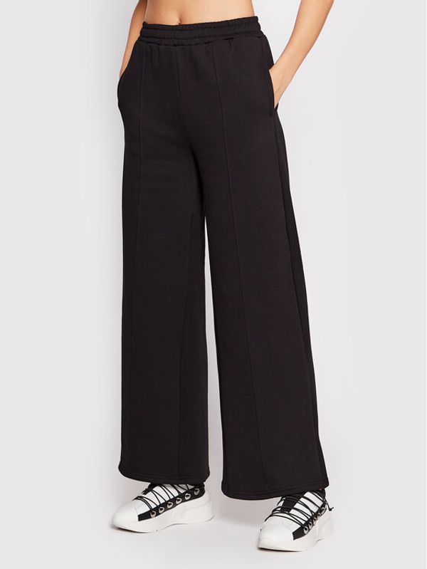 Urban Classics Urban Classics Долнище анцуг Pin Tuck TB4562 Черен Relaxed Fit