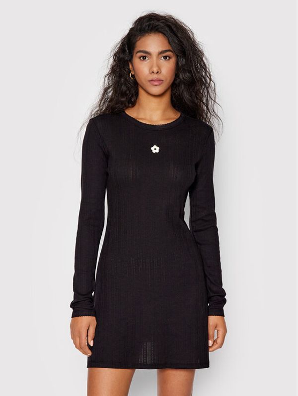 Vans Vans Ежедневна рокля SANDY LIANG VN0A7RLK Черен Regular Fit