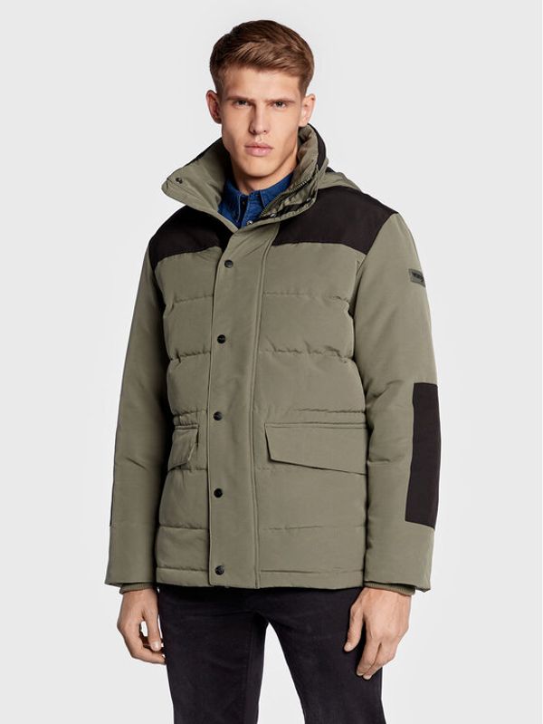 Wrangler Wrangler Пухено яке Bodyguard W4B2WWX45 112319961 Зелен Regular Fit