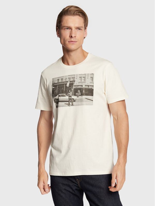 Wrangler Wrangler Тишърт LEON BRIDGES W7ACEEC11 112328263 Екрю Regular Fit