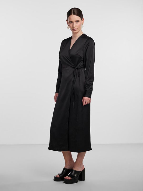 YAS YAS Ежедневна рокля 26030740 Черен Regular Fit