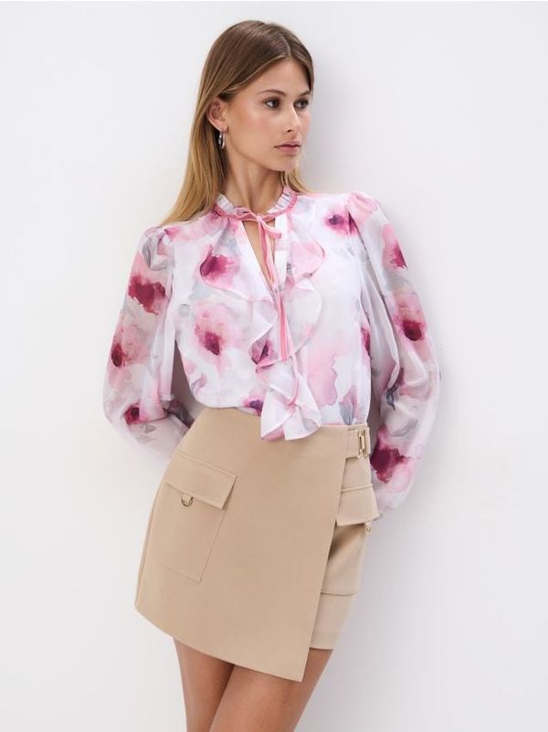 Mohito Mohito - Блуза с детайл възел - бяло