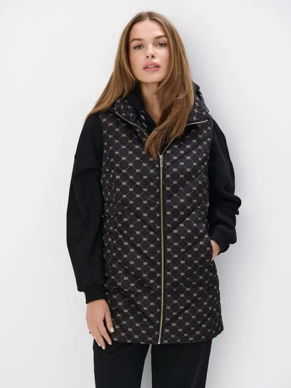 Mohito Mohito - Капитониран елек с качулка - черен