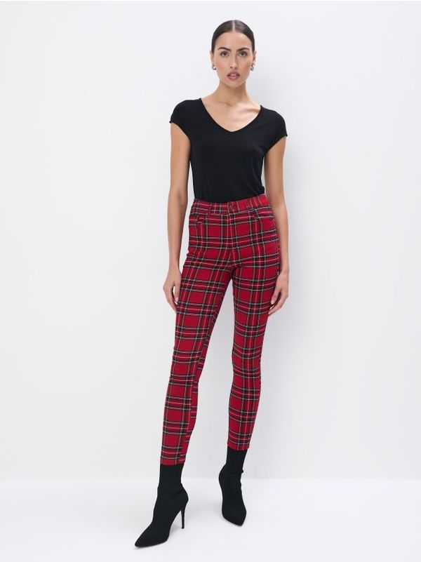 Mohito Mohito - Кариран панталон - червен