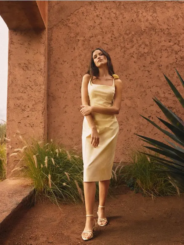 Mohito Mohito - Миди рокля тип молив - жълто