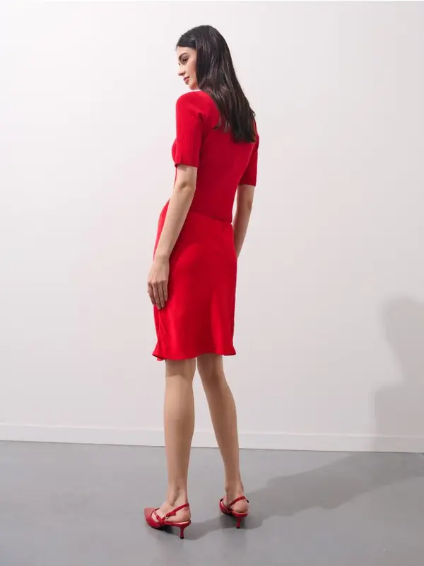 Mohito Mohito - Мини пола от вискоза - червен