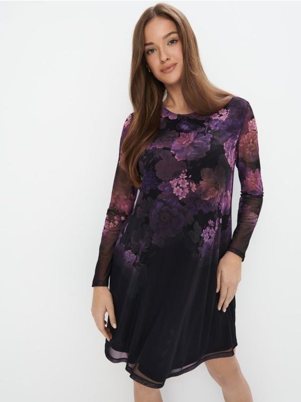 Mohito Mohito - Мини рокля с кройка под формата на буква А - черен