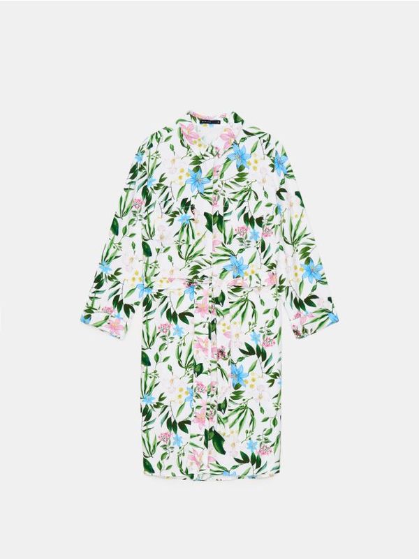 Mohito Mohito - Мини рокля тип риза - бяло