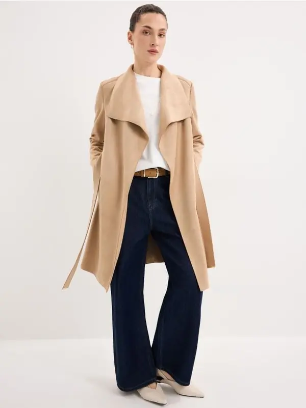 Mohito Mohito - Палто от изкуствен велур - кафяво