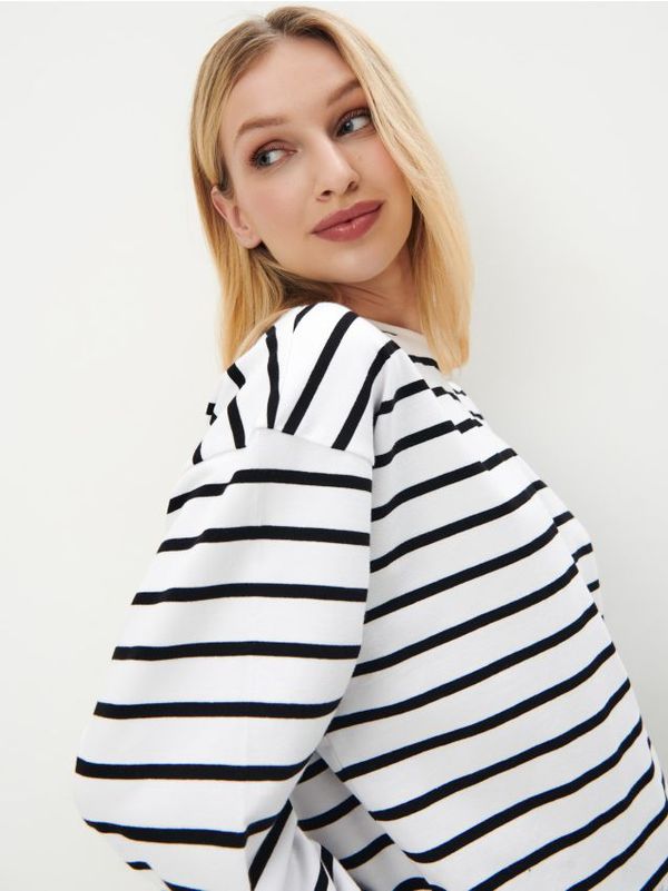 Mohito Mohito - Памучен суитшърт с качулка и на райе - бяло