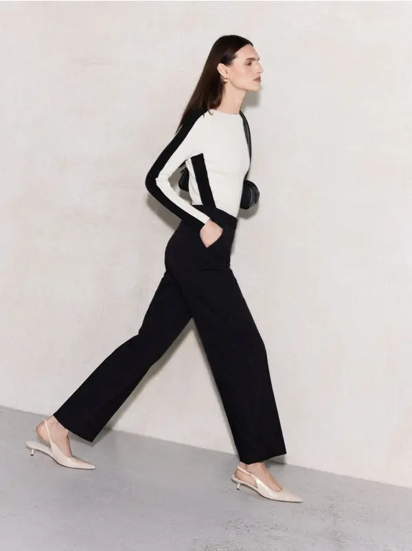 Mohito Mohito - Панталон flare - черен