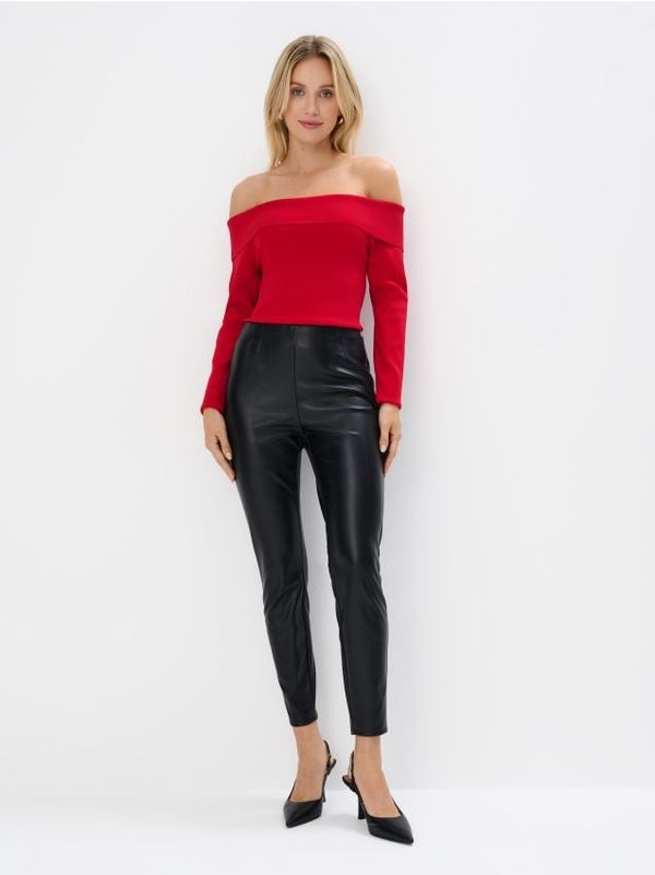 Mohito Mohito - Панталон с прав крачол - черен