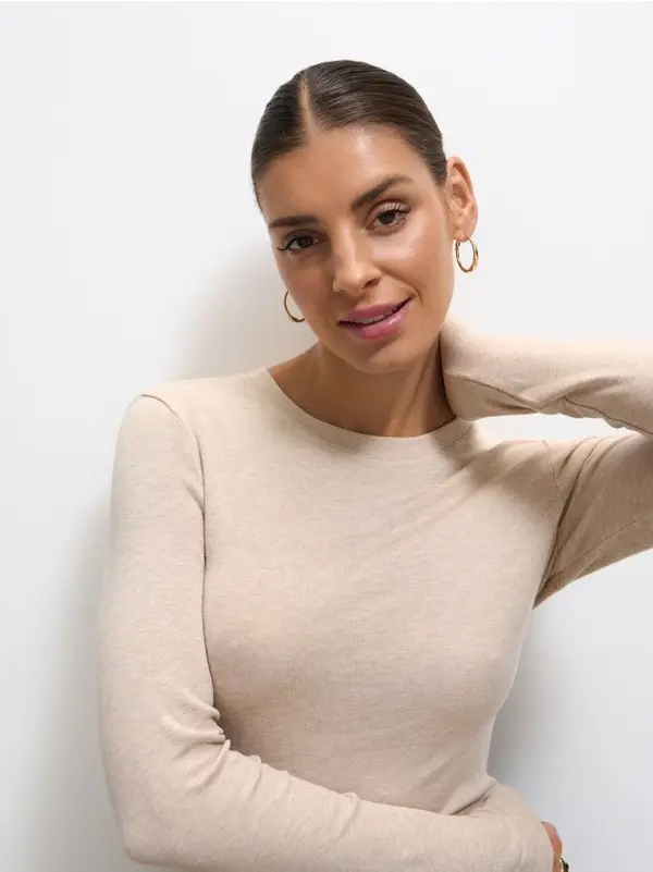 Mohito Mohito - Прилепнала блуза - бежово