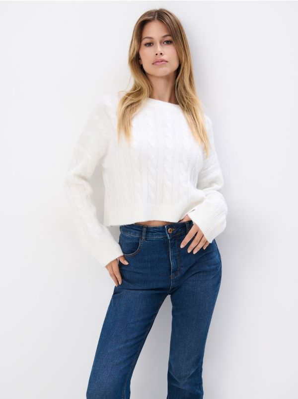 Mohito Mohito - Пуловер с декоративна плетка - бяло