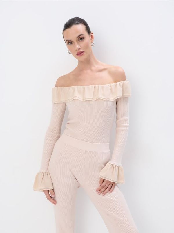 Mohito Mohito - Пуловер с голи рамене - бежово