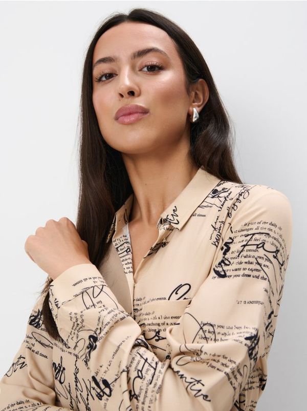 Mohito Mohito - Риза с надписи и високо съдържание на вискоза - бежово