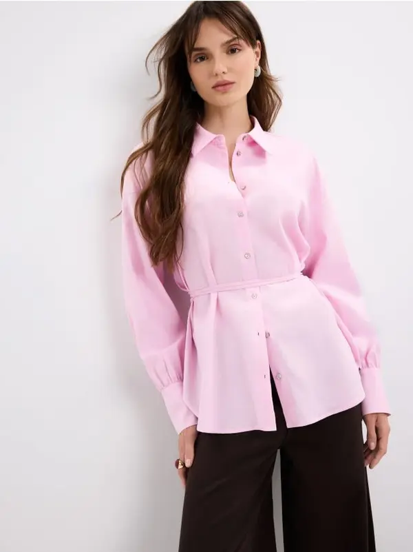 Mohito Mohito - Риза с високо съдържание на вискоза и добавен лен - пастелно розово