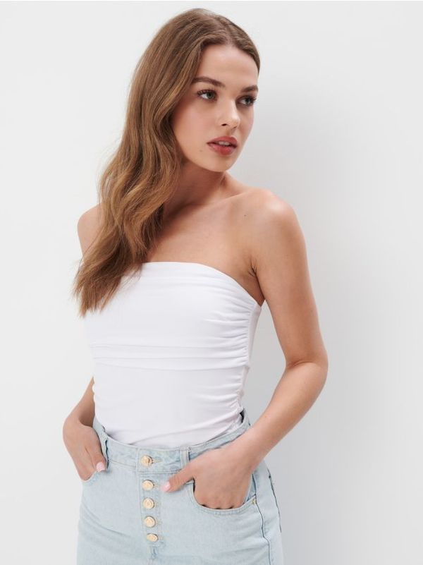 Mohito Mohito - Топ без презрамки - бяло