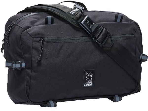 Chrome Chrome Kadet Max Bag Black Чанта през рамо