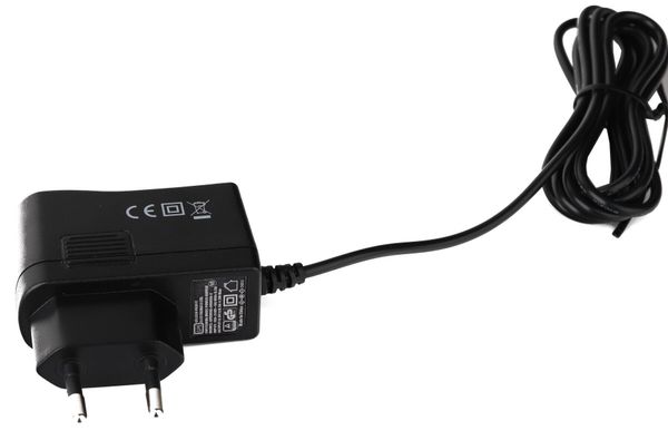Revoltage Revoltage GPE006D 9V 0.5A Захранващ адаптер