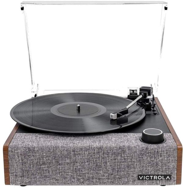 Victrola Victrola VTA-74 Eastwood II Walnut обръщател