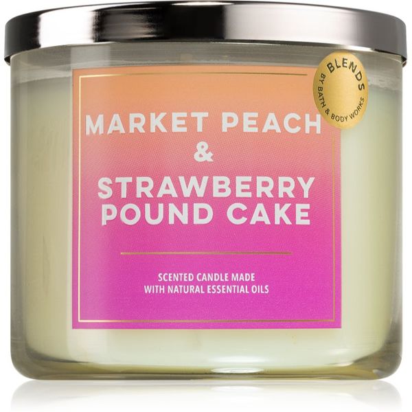 Bath & Body Works Bath & Body Works Market Peach & Strawberry Pound Cake ароматна свещ 411 гр.