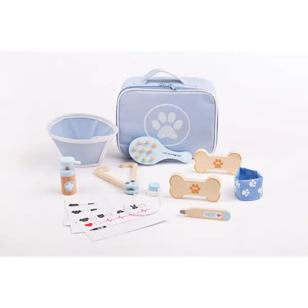 Bigjigs Toys Bigjigs Toys Vet Set комплект играчки от дърво 3 y+ 12 бр.