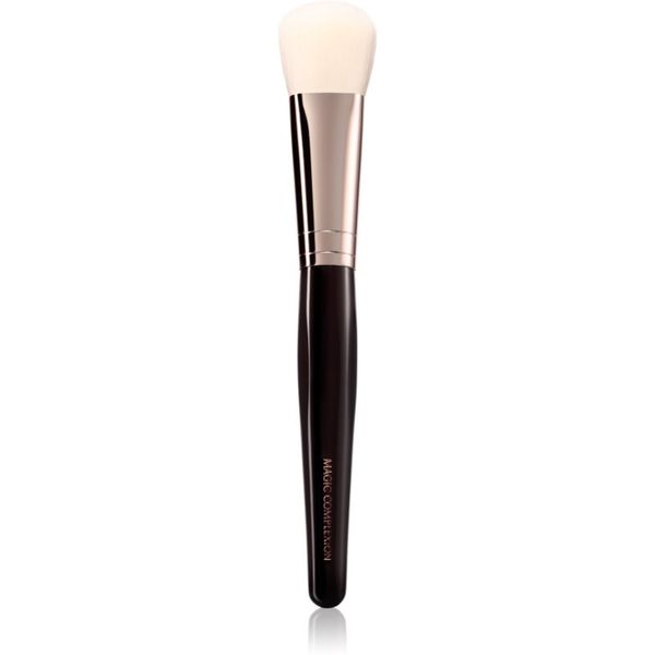 Charlotte Tilbury Charlotte Tilbury Magic Complexion Brush плоска четка за грим 1 бр.